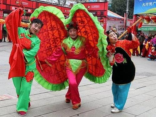 南美民间娱乐,狂欢节、足球与热情洋溢的文化盛宴