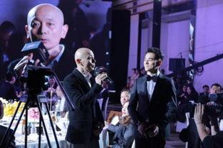 英皇娱乐15周年演唱会,璀璨星光熠熠生辉，经典重现感动全场